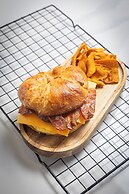 Magic Moment Resort & Kids Club, Dazzler Select by Wyndham