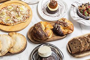 Magic Moment Resort & Kids Club, Dazzler Select by Wyndham