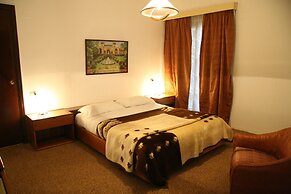 Royal Maadi Hotel