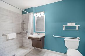 WoodSpring Suites Nashville Airport