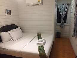 Ban Thungdang Boutique Hotel
