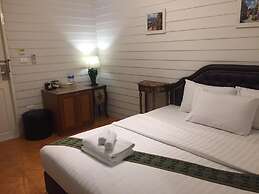 Ban Thungdang Boutique Hotel