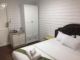 Ban Thungdang Boutique Hotel