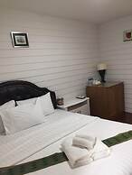 Ban Thungdang Boutique Hotel