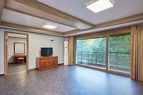 Osaek Greenyard Hotel