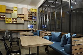 Tango Inn Taipei JiHe