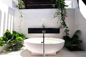 Prasana Villas by Arjani Resorts