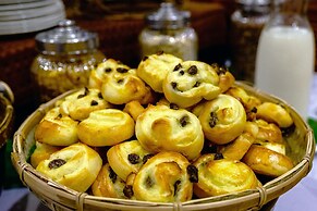 Pakse Hotel & Restaurant