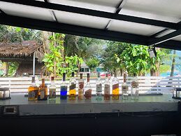 Bella Vista Beach Resort Koh Lipe