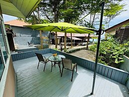 Bella Vista Beach Resort Koh Lipe