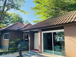 Bella Vista Beach Resort Koh Lipe