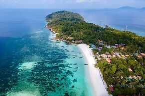 Bella Vista Beach Resort Koh Lipe