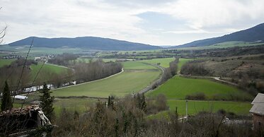 Casa Rural de Pobes Lagun Etxea