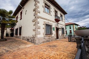 Casa Rural de Pobes Lagun Etxea
