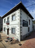 Casa Rural de Pobes Lagun Etxea