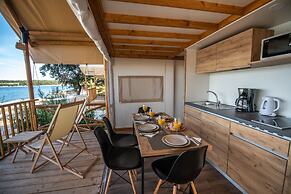 Arena Stoja Camping Homes