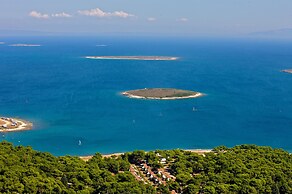 Arena Stupice Camping Homes