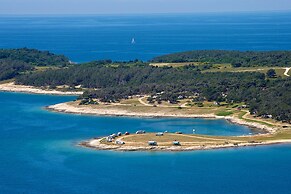 Arena Stupice Camping Homes