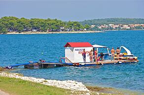 Arena Stupice Camping Homes