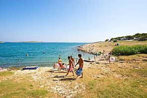 Arena Stupice Camping Homes