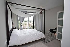 Les Suites - Adults Only