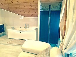 Les Suites - Adults Only