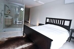 Les Suites - Adults Only