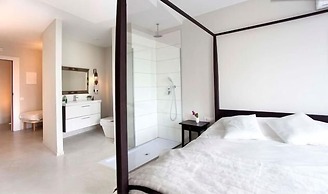 Les Suites - Adults Only