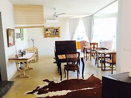 Les Suites - Adults Only
