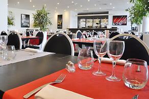Golden Tulip Pornic Suites