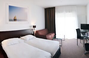 Golden Tulip Pornic Suites