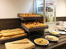 Golden Tulip Pornic Suites
