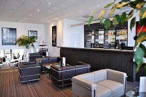 Golden Tulip Pornic Suites