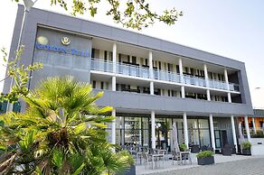 Golden Tulip Pornic Suites