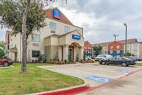 Studio 6 Dallas, TX