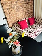 Town & Country Motor Inn