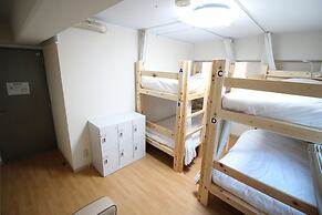 Glocal Nagoya Backpackers Hostel