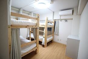 Glocal Nagoya Backpackers Hostel