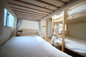 Glocal Nagoya Backpackers Hostel