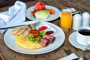 Swiss-Belinn Saripetojo Solo