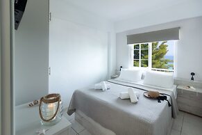 Roditsa Patritsia Apartments