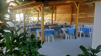 Roditsa Patritsia Apartments