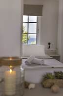 Roditsa Patritsia Apartments