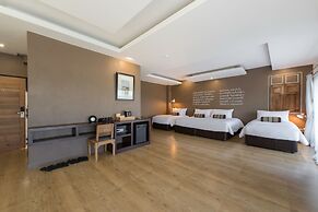 Blu Monkey Brown House Udonthani