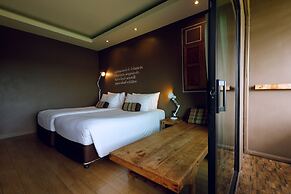 Blu Monkey Brown House Udonthani