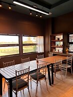 Blu Monkey Brown House Udonthani