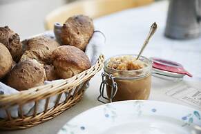 MOVE Eco Health Hotel