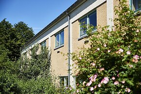 MOVE Eco Health Hotel