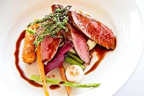 Tides Boutique Samui Resort & Spa