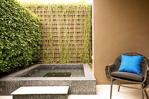 Tides Boutique Samui Resort & Spa